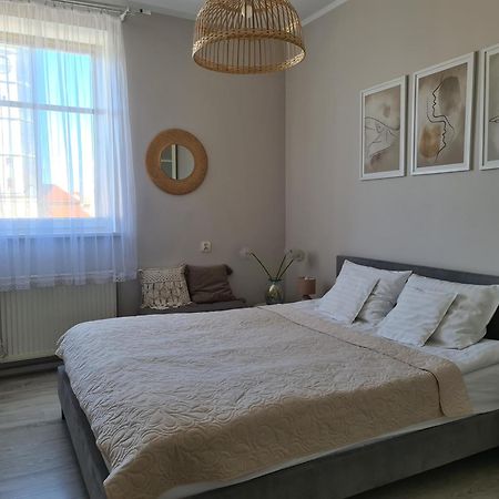 Apartament W Rynku For You Boleslawiec  Extérieur photo