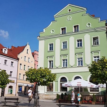 Apartament W Rynku For You Boleslawiec  Extérieur photo